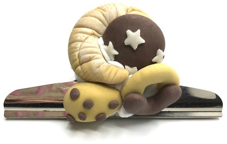Pinza chiudisacchetto decorata con pasta di mais